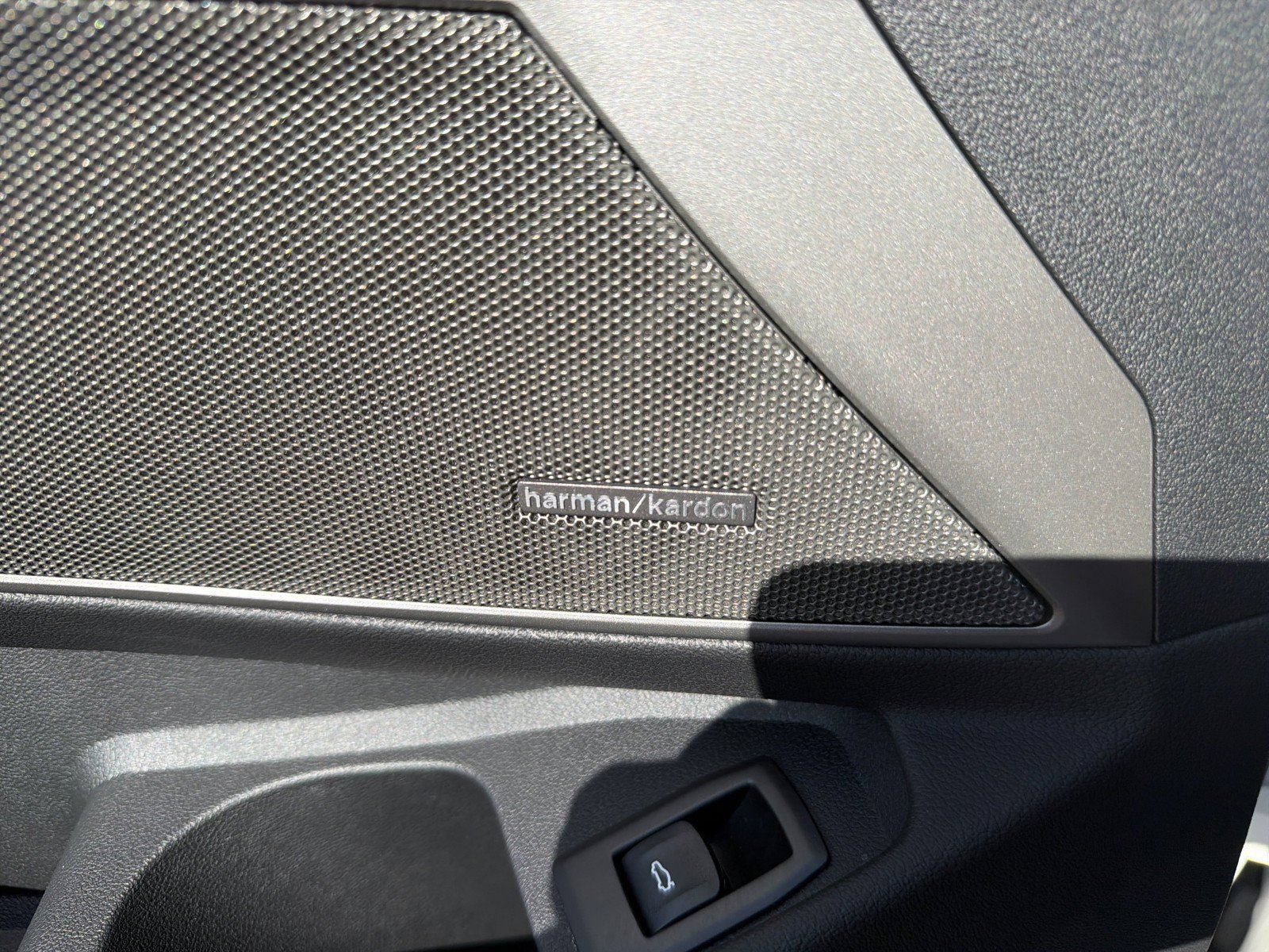 Used 2026 BMW M3 Competition AWD/4WD image 27