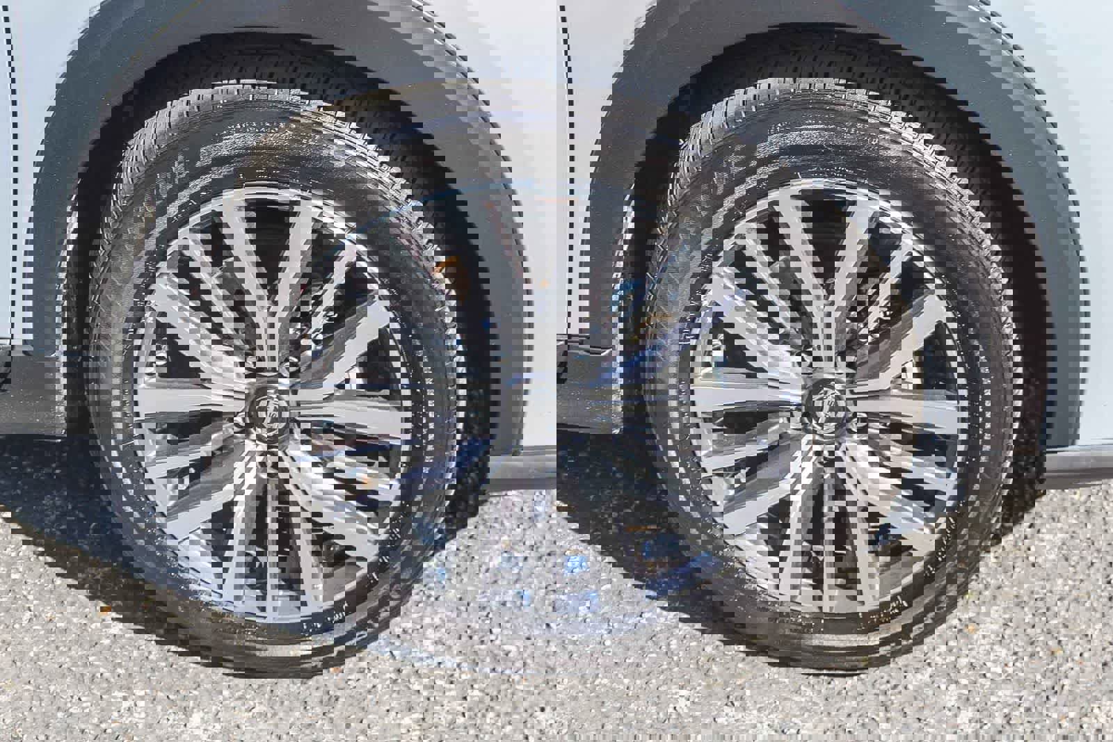 Used 2021 Nissan Kicks SV image 14