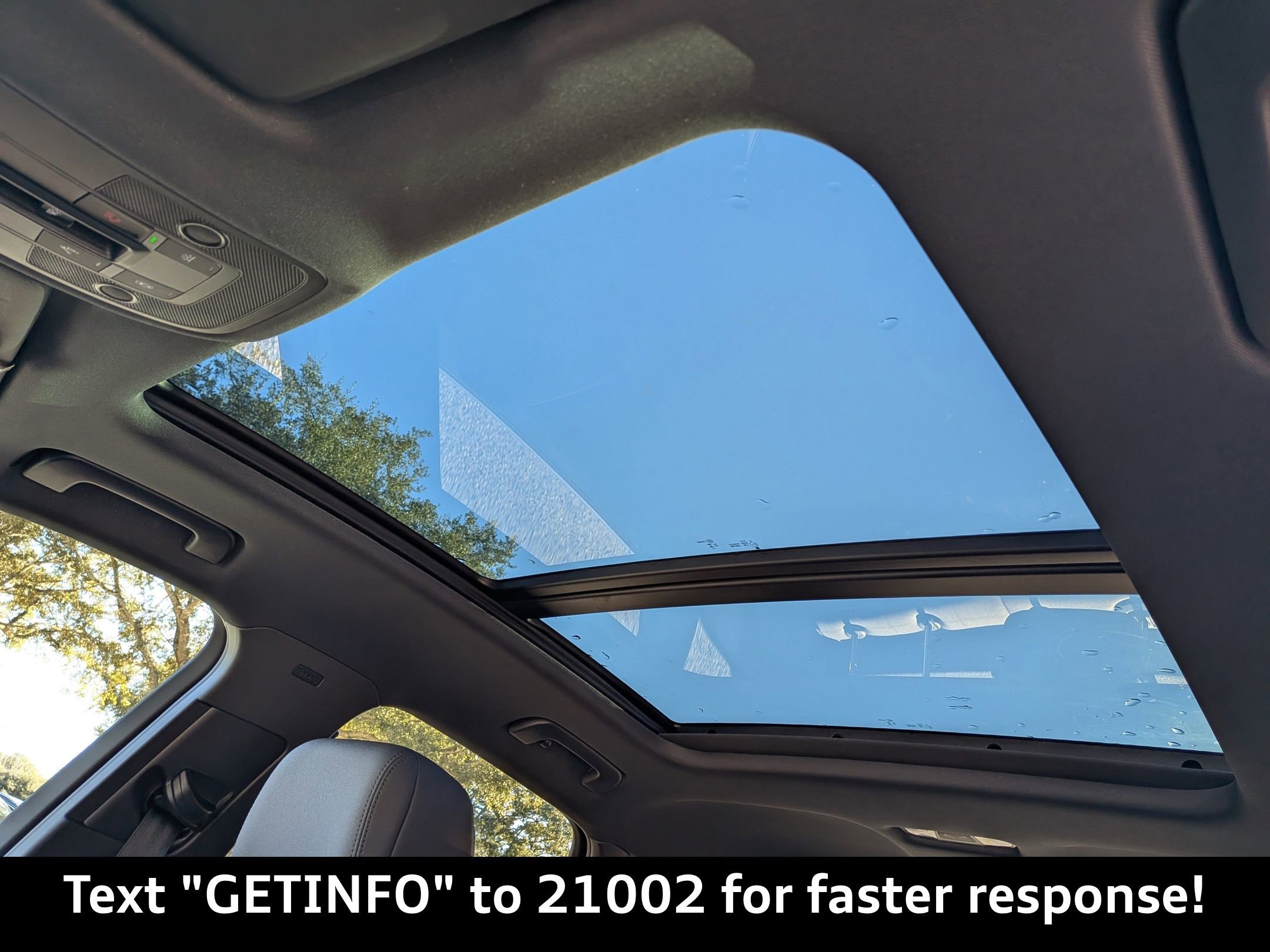 Used 2025 Audi Q3 2.0T Premium w/ Convenience Package image 24