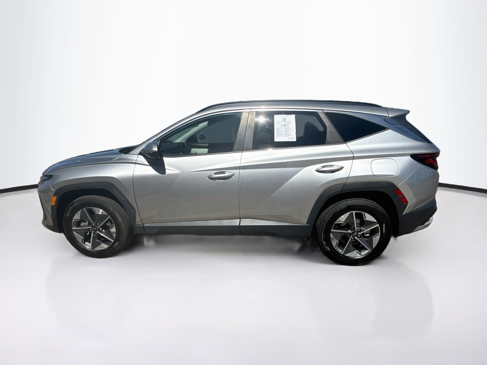 Used 2025 Hyundai Tucson SEL AWD/4WD image 4