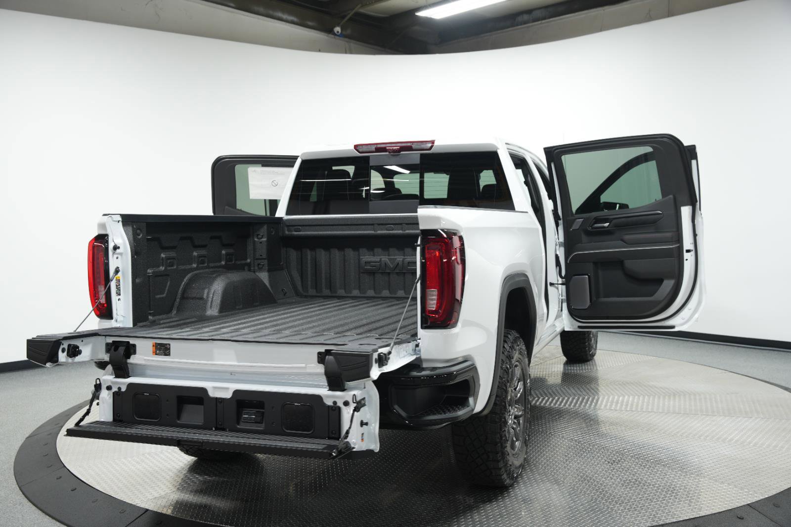 New 2026 GMC Sierra 1500 AT4X image 12