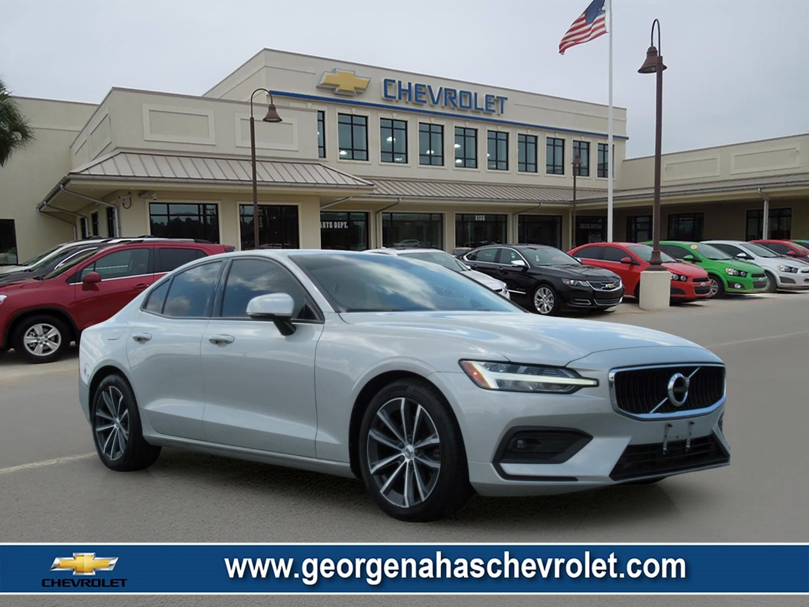 Used 2021 Volvo S60 T5 Momentum