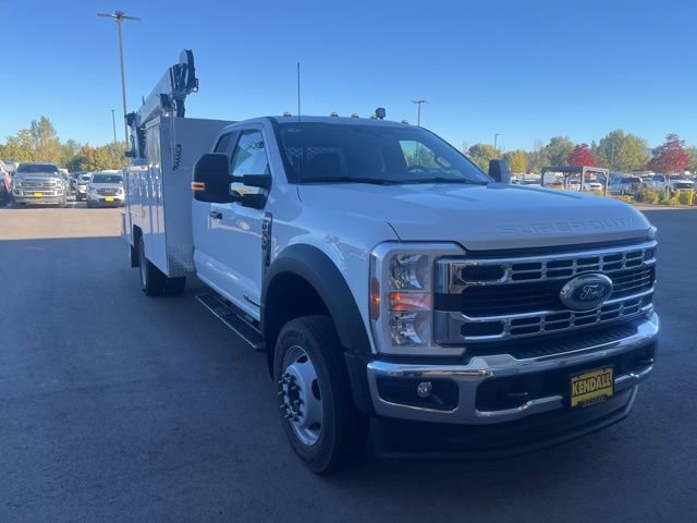 New 2026 Ford F550 4x4 Supercab Super Duty image 13