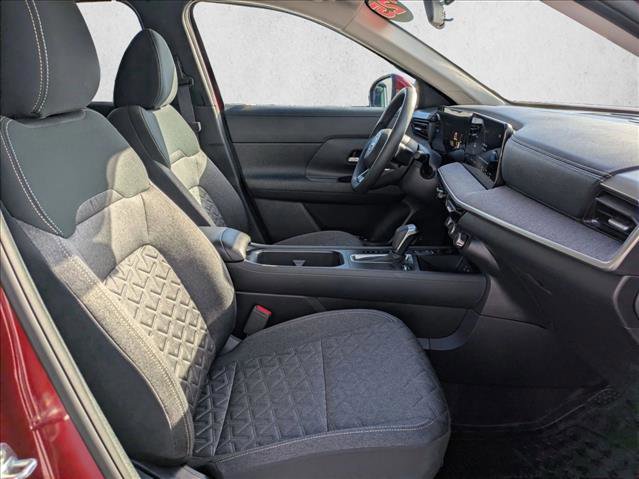 Used 2025 Nissan Kicks SV image 19