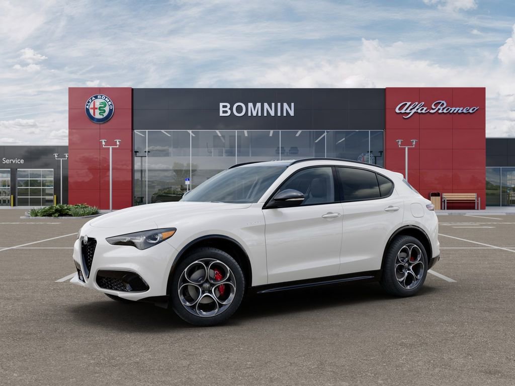 New 2026 Alfa Romeo Stelvio Sprint w/ Convenience Package image 2