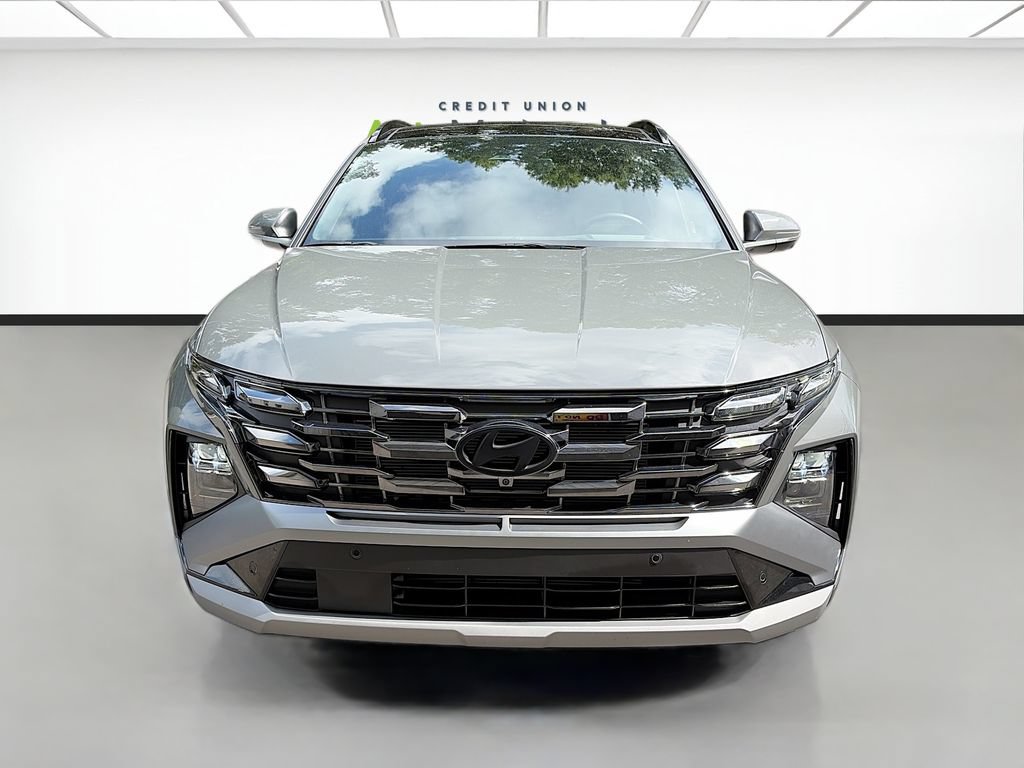 Used 2025 Hyundai Tucson Limited AWD/4WD image 2
