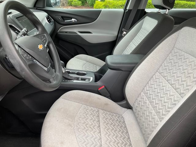 Used 2024 Chevrolet Equinox LS w/ Driver Confidence II Package FWD image 5