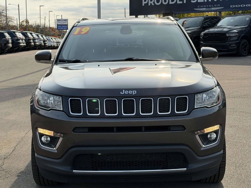 Used 2019 Jeep Compass Limited AWD/4WD image 9