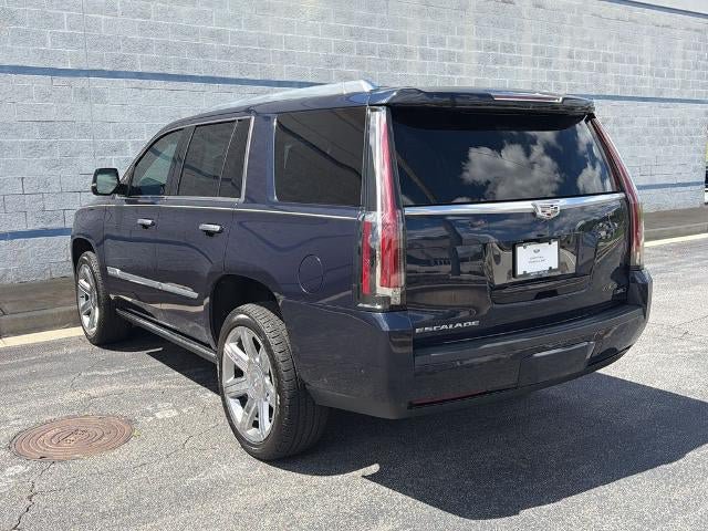 Used 2019 Cadillac Escalade Premium Luxury RWD image 5
