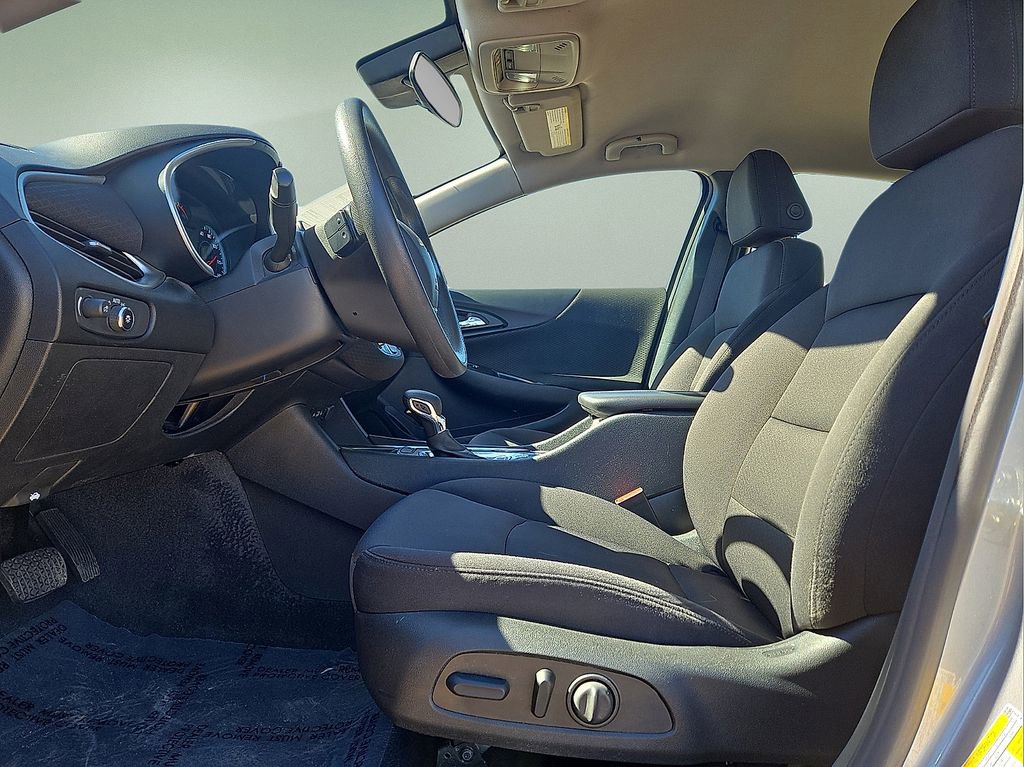 Used 2023 Chevrolet Malibu LT image 23