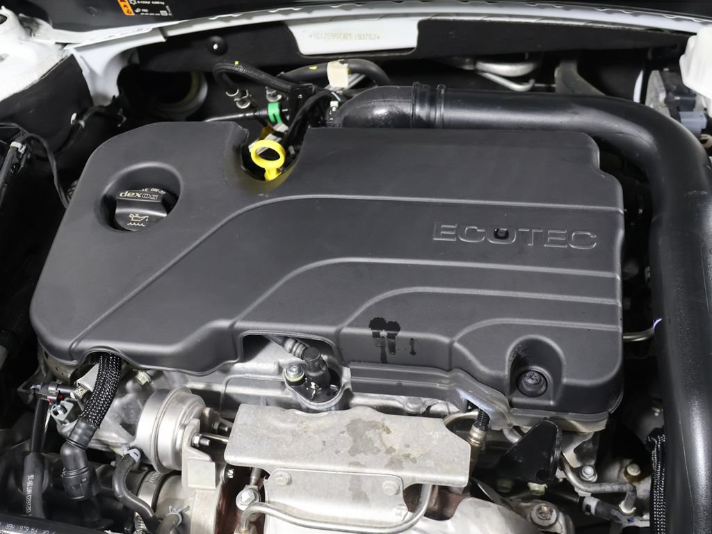 Used 2023 Chevrolet Malibu LS w/ Driver Confidence Package FWD image 14