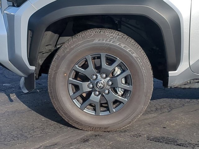 Certified 2025 Toyota 4Runner SR5 image 7