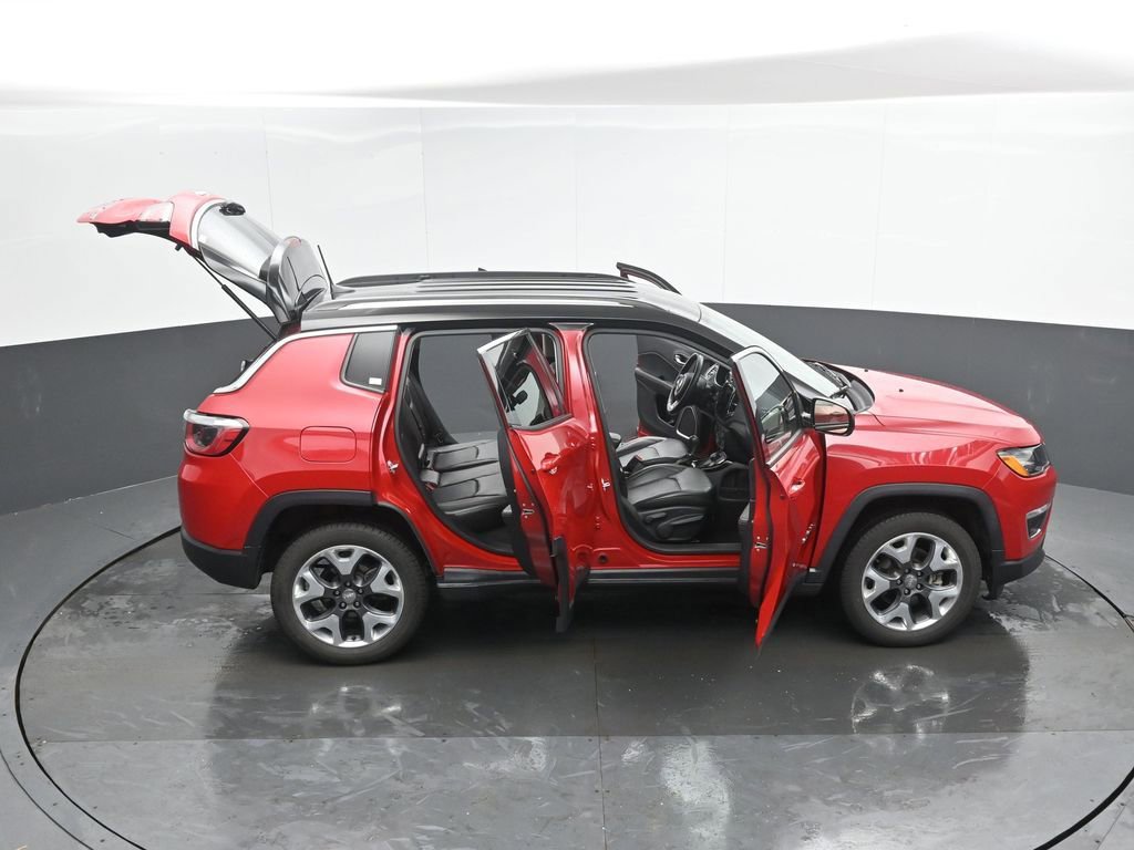 Used 2018 Jeep Compass Limited image 50