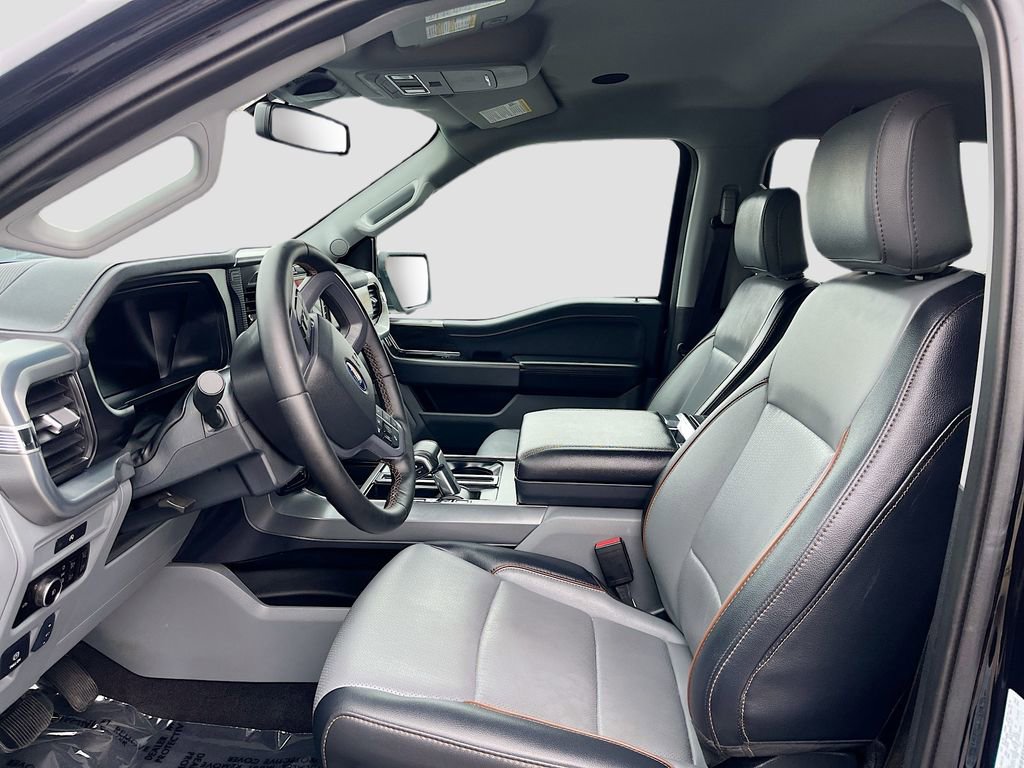 Used 2025 Ford F150 Lariat w/ Equipment Group 502A High image 22