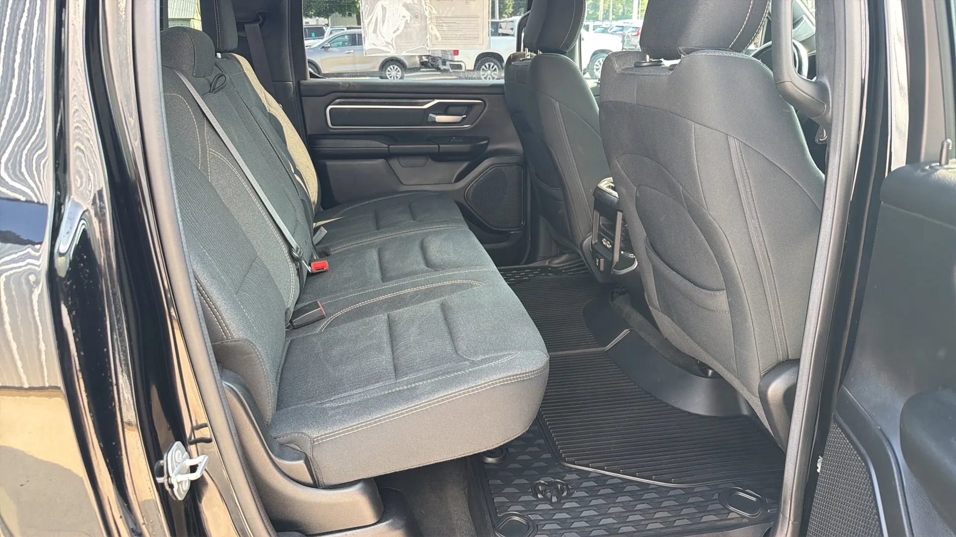 Used 2020 RAM 1500 Big Horn AWD/4WD image 16