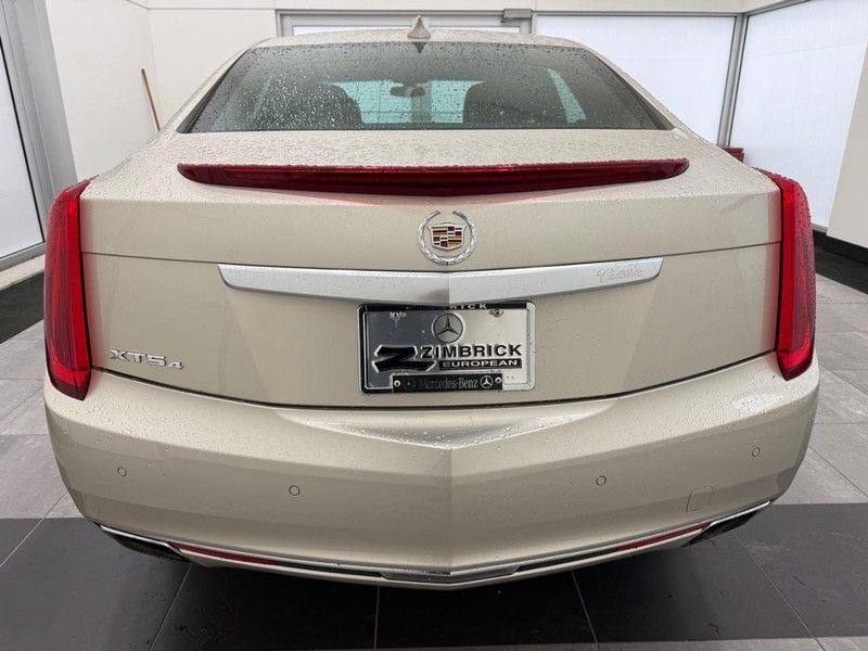 Used 2015 Cadillac XTS Luxury AWD/4WD image 4