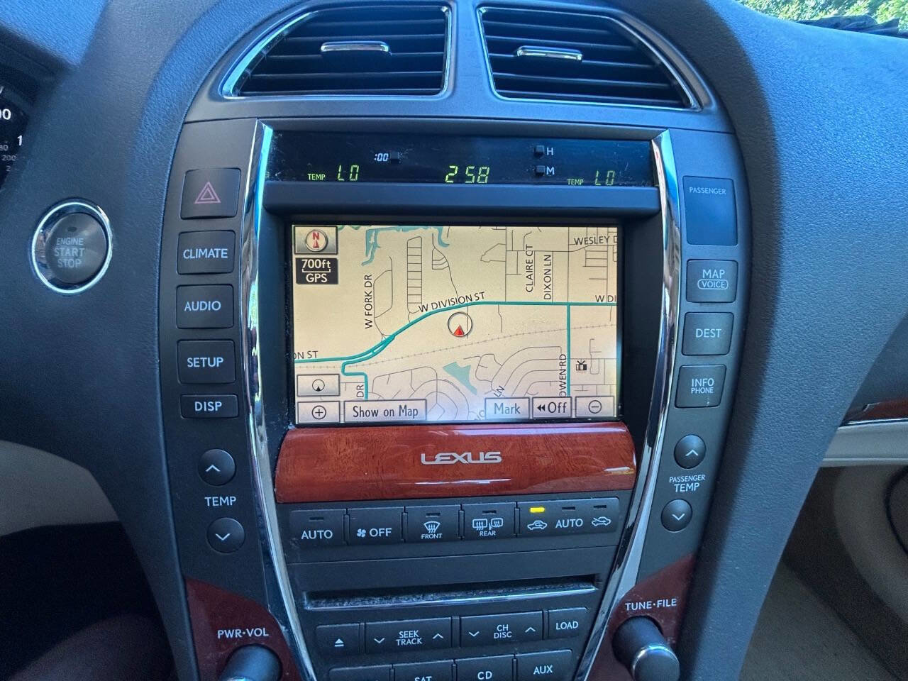 Used 2011 Lexus ES 350 FWD image 10