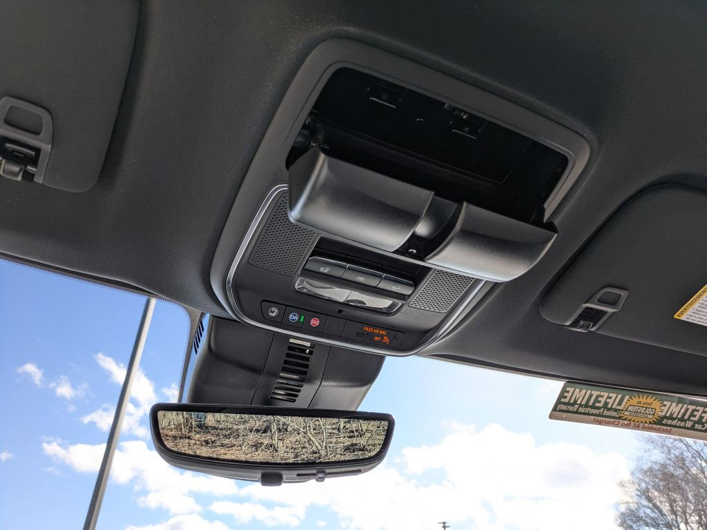 New 2026 Buick Enclave Avenir image 27