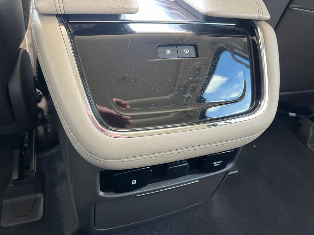 Certified 2023 Lincoln Navigator L Reserve AWD/4WD image 16