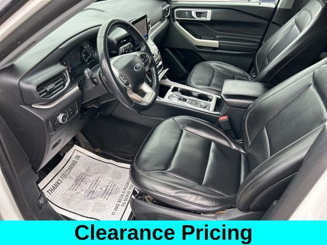 Used 2021 Ford Explorer XLT image 13