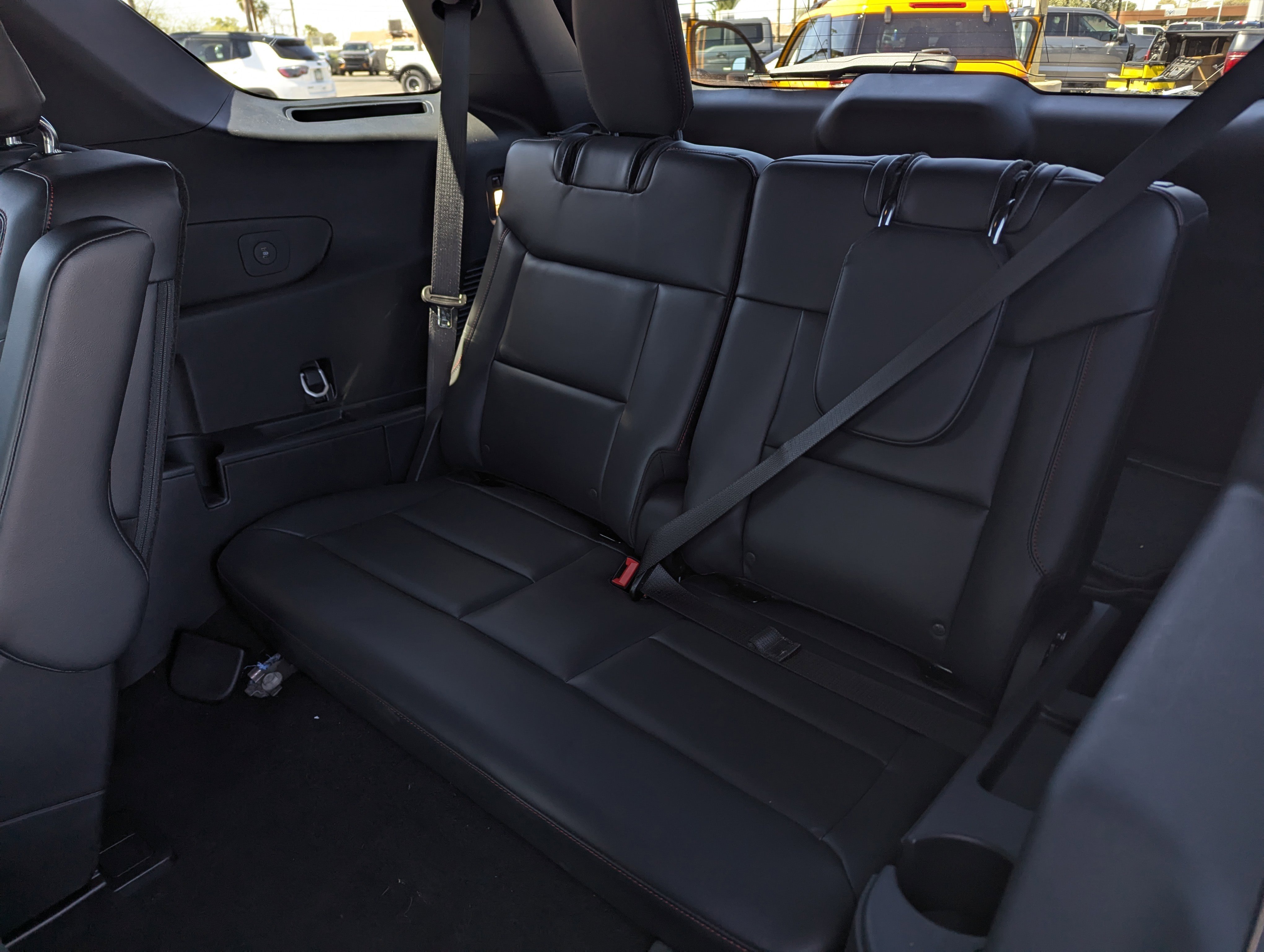 Certified 2025 Ford Explorer ST-Line w/ Premium Package image 9