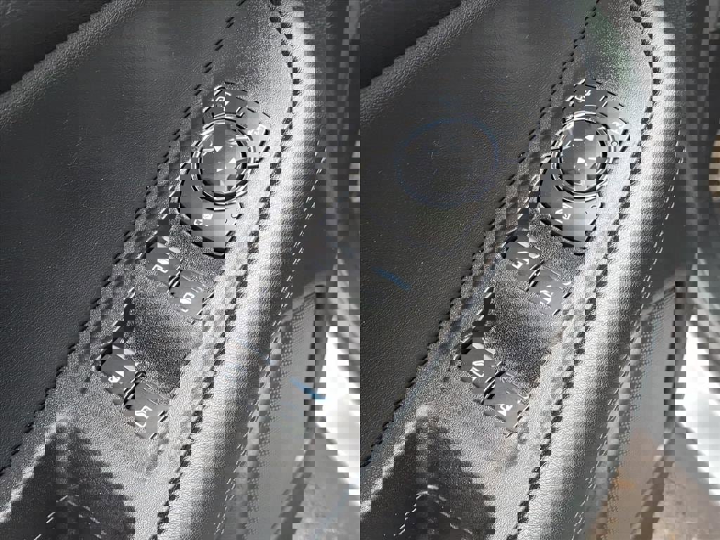 Certified 2022 Ford Edge SEL w/ Convenience Package image 6