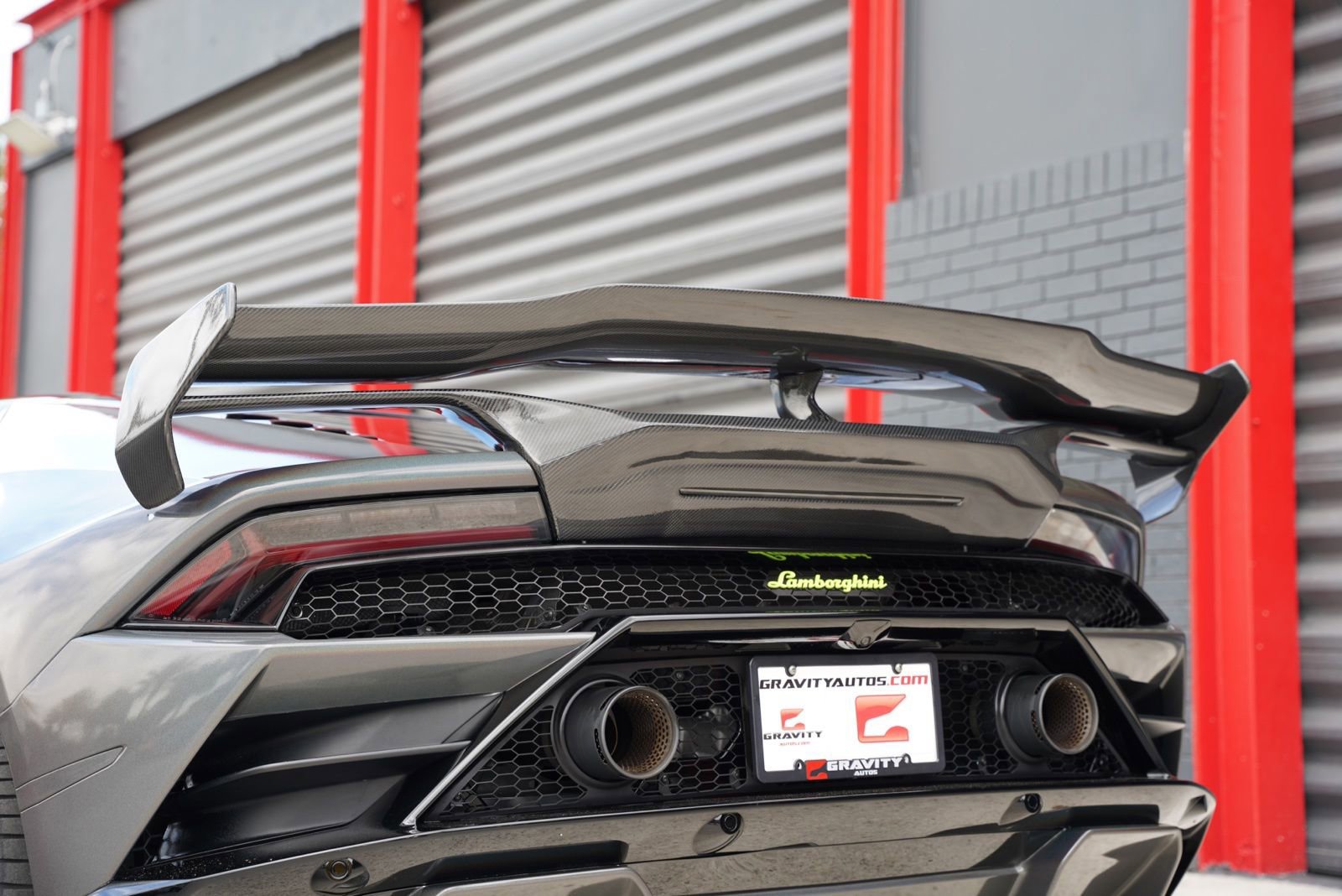 Used 2021 Lamborghini Huracan EVO image 8