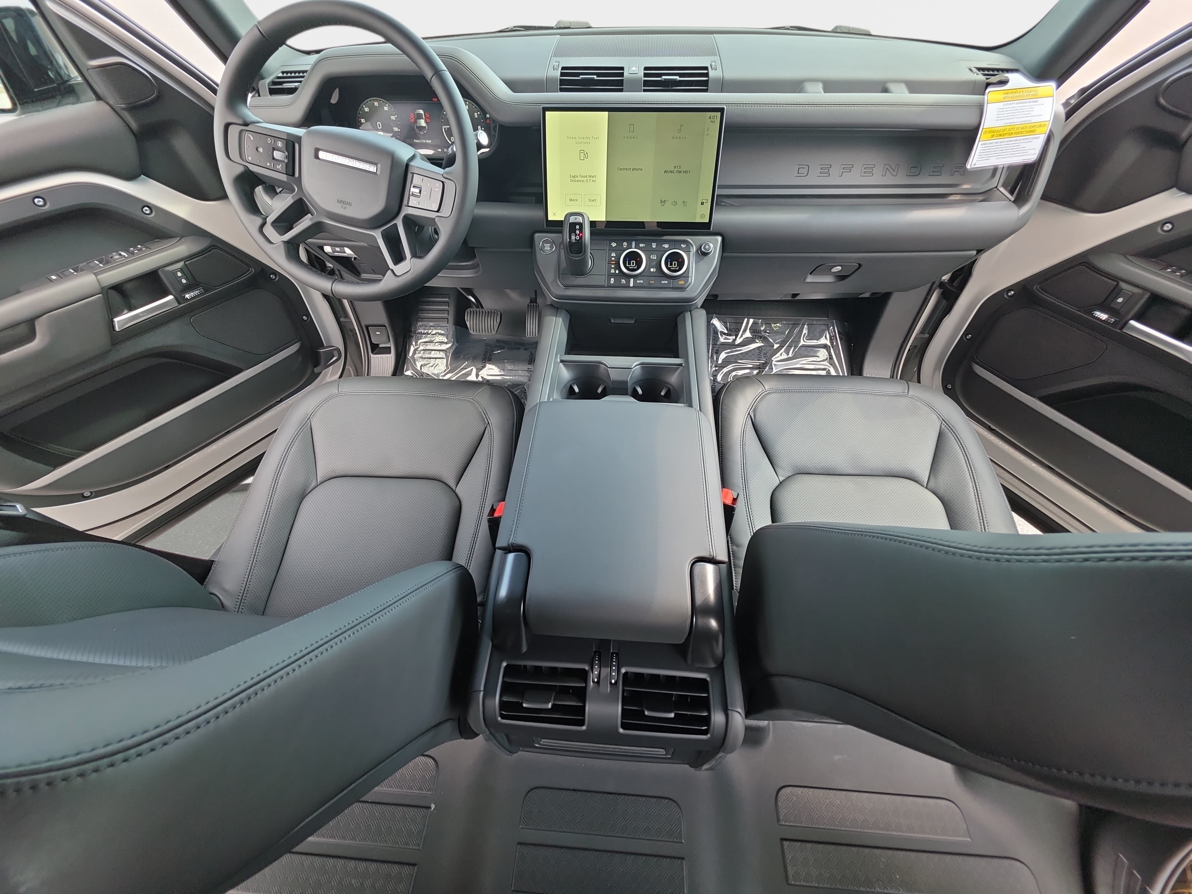 New 2026 Land Rover Defender 110 X-Dynamic SE AWD/4WD image 9