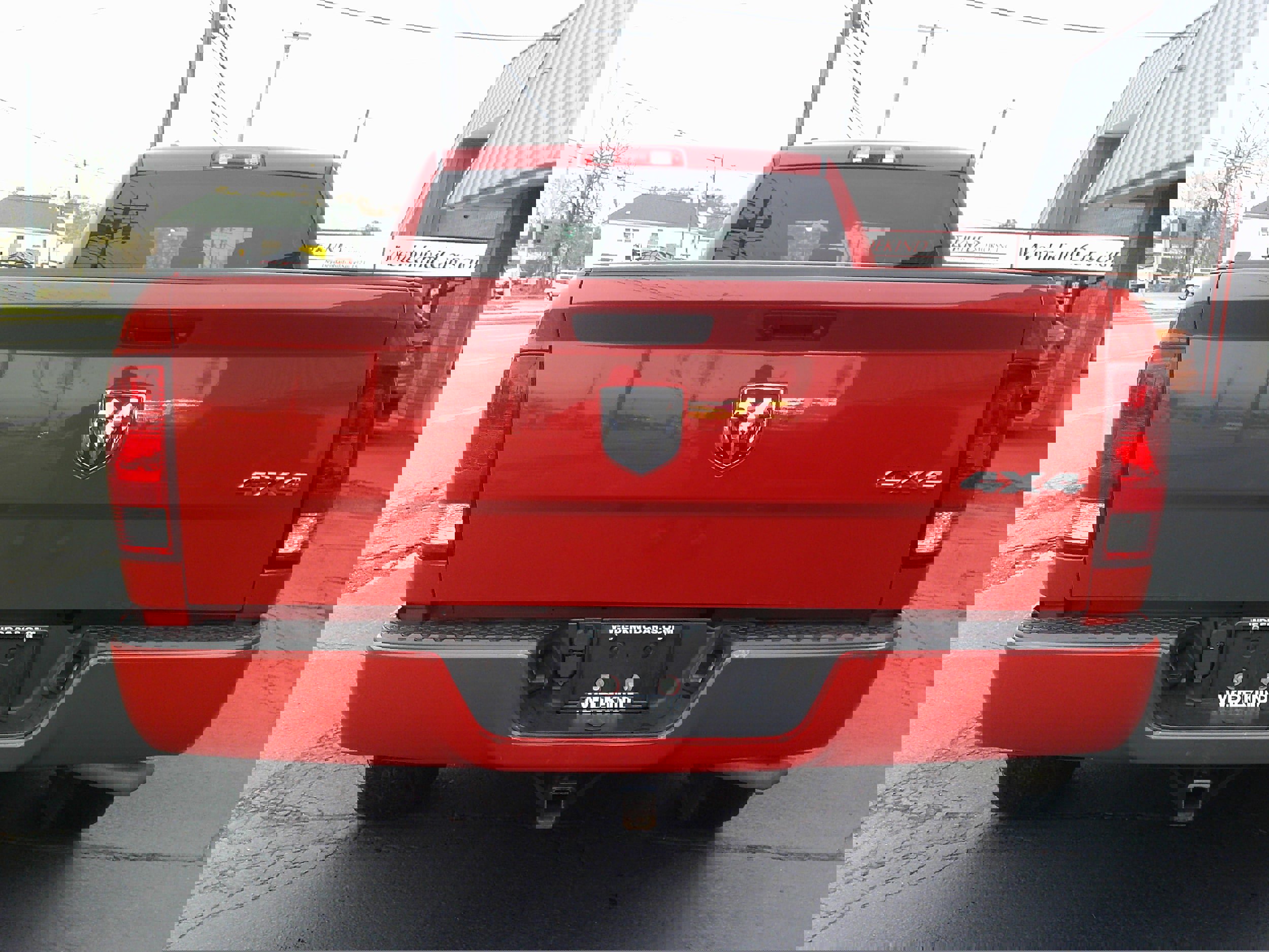 Used 2018 RAM 1500 Express w/ Express Value Package image 4