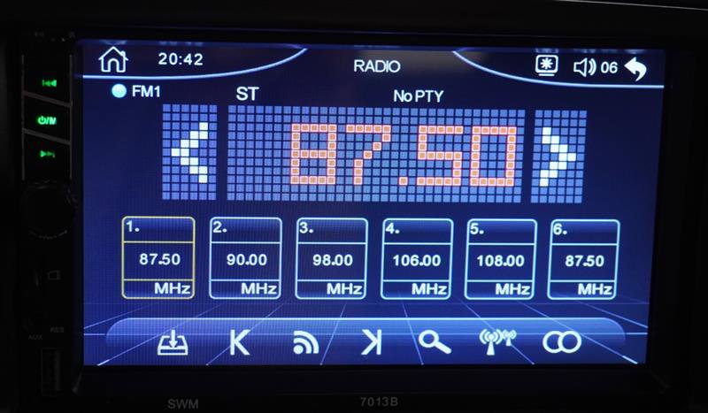 Used 2015 Kia Soul + FWD image 27