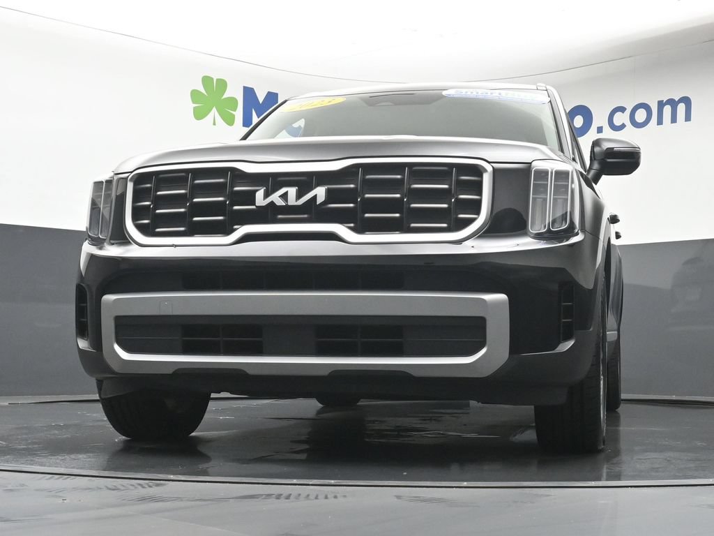 Used 2023 Kia Telluride S w/ S Sunroof Package FWD image 6