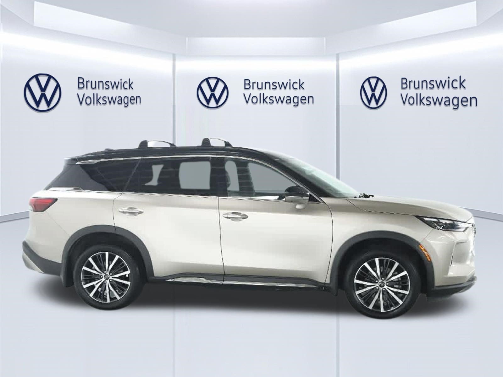 Used 2023 INFINITI QX60 Autograph w/ Cargo Package AWD/4WD image 11