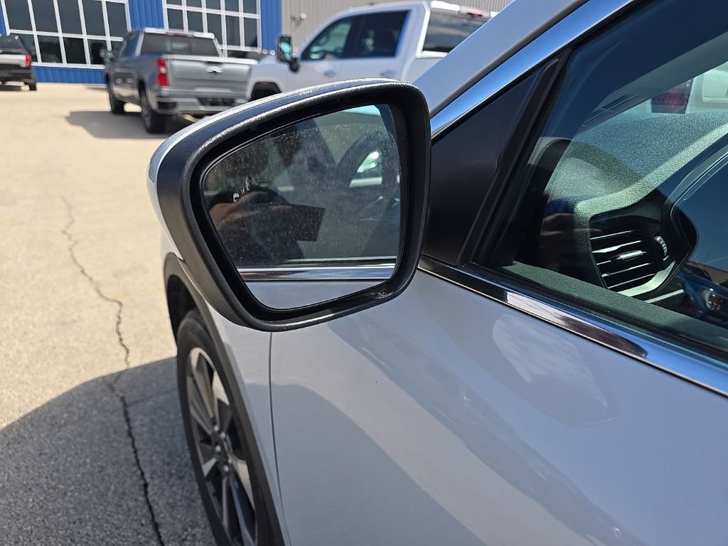 Used 2025 Ford Escape Platinum AWD/4WD image 6