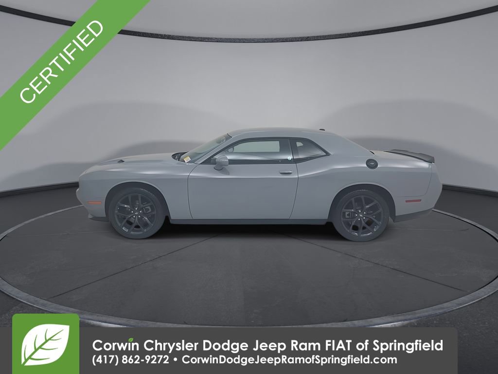 Used 2022 Dodge Challenger SXT w/ Blacktop Package image 10