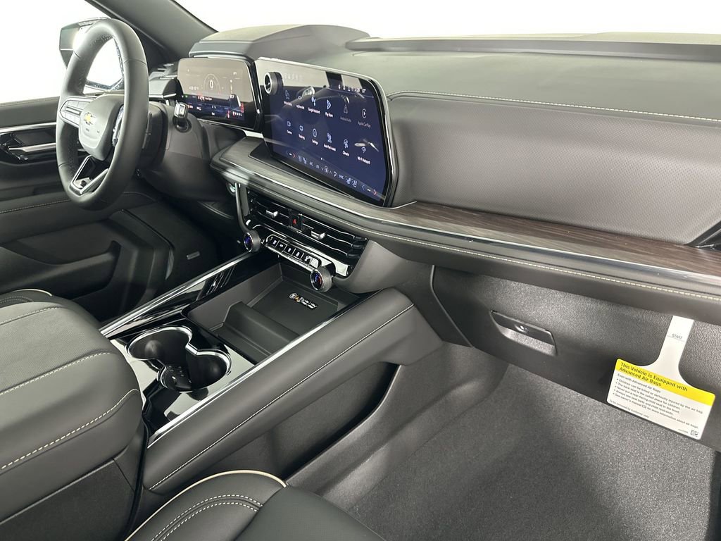 New 2026 Chevrolet Suburban Premier image 29