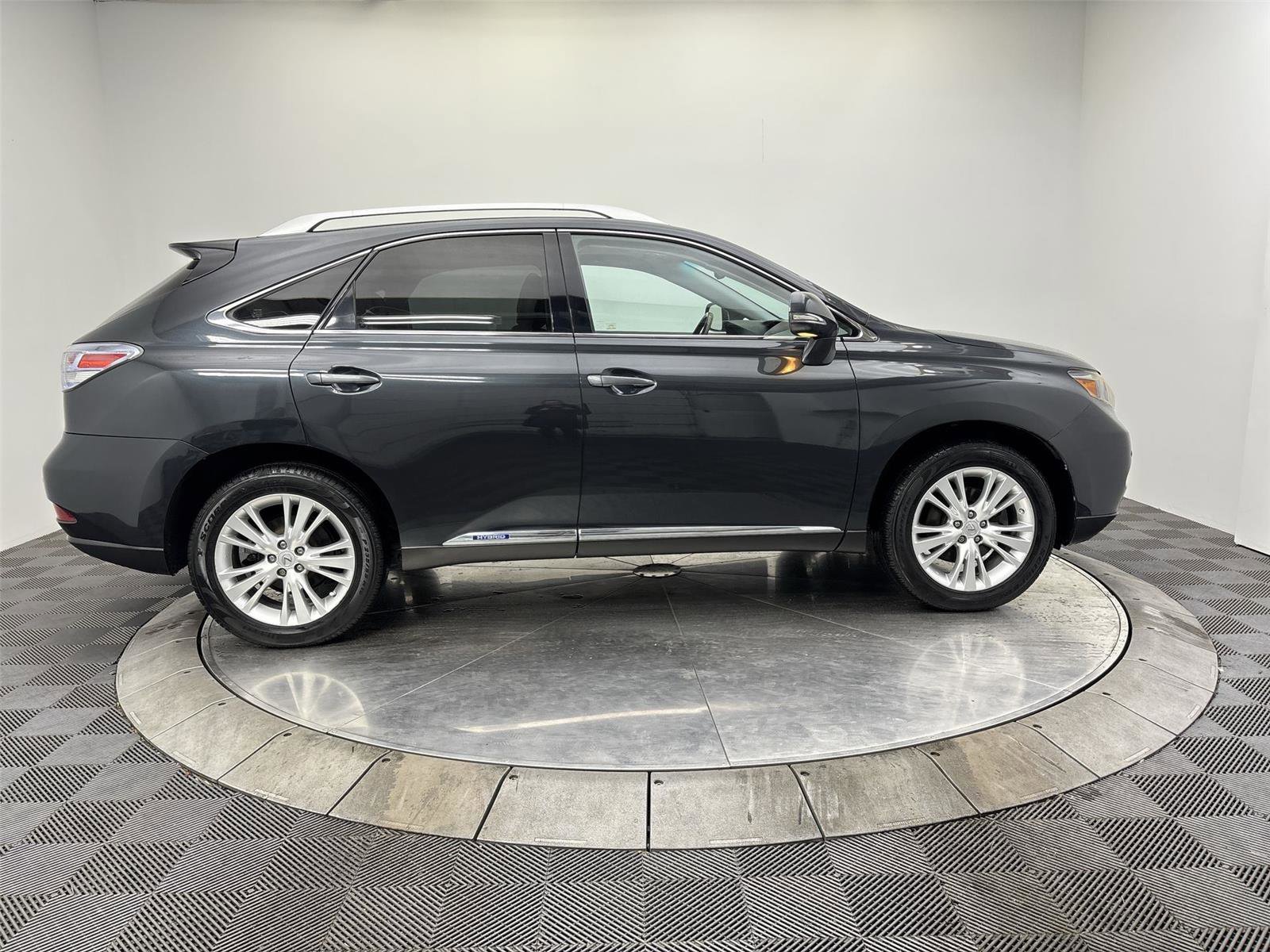 Used 2010 Lexus RX 450h AWD image 17