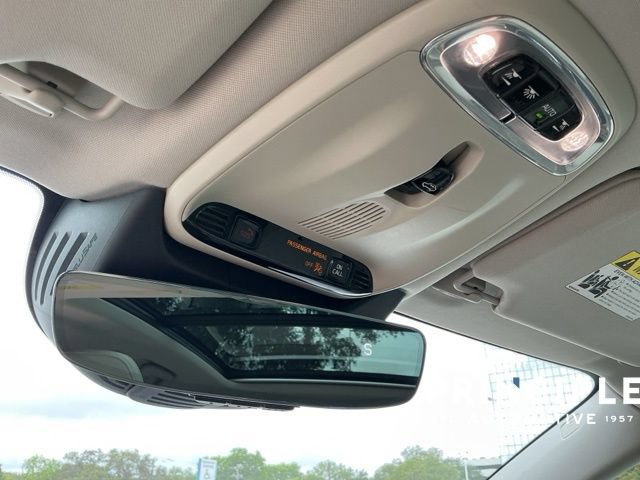Used 2019 Volvo V90 T5 Inscription w/ Protection Package Premier FWD image 20