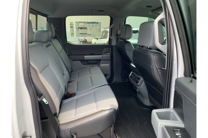 Used 2025 Ford F150 Lariat w/ Equipment Group 502A High AWD/4WD image 25