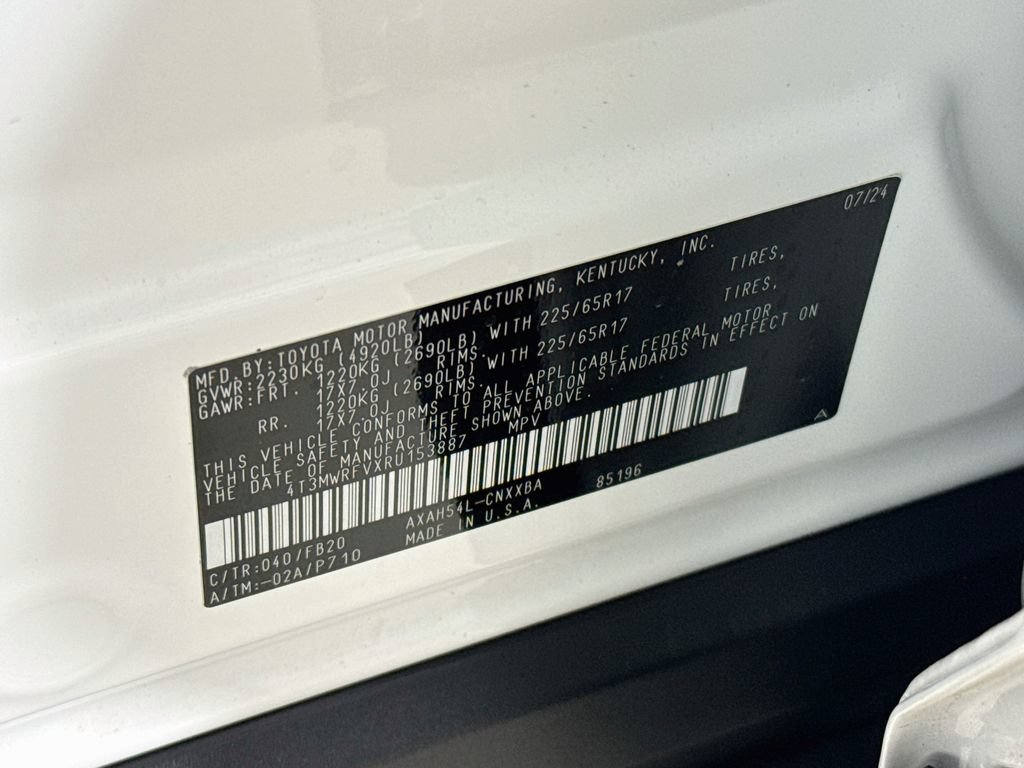 Certified 2024 Toyota RAV4 LE AWD/4WD image 33