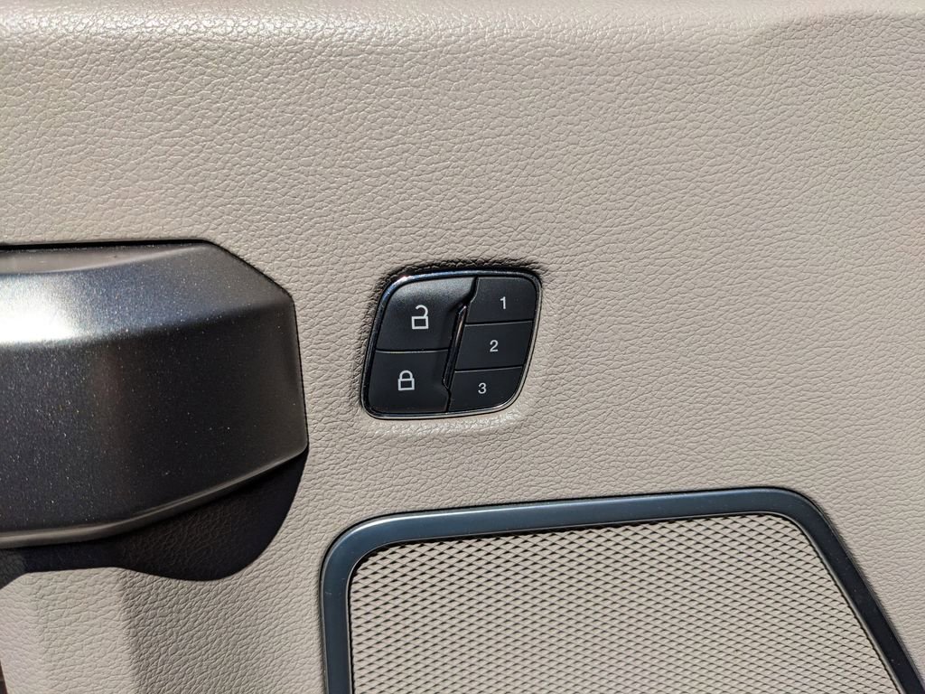 Used 2019 Ford F350 Limited w/ FX4 Off-Road Package image 20