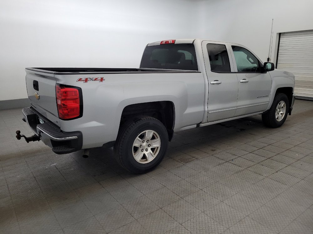 Used 2017 Chevrolet Silverado 1500 LT w/ All Star Edition AWD/4WD image 9