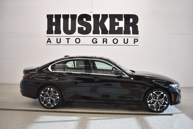 New 2026 BMW 330i xDrive Sedan w/ Premium Package AWD/4WD image 2