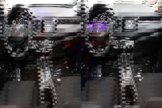 Used 2016 Honda HR-V EX image 2