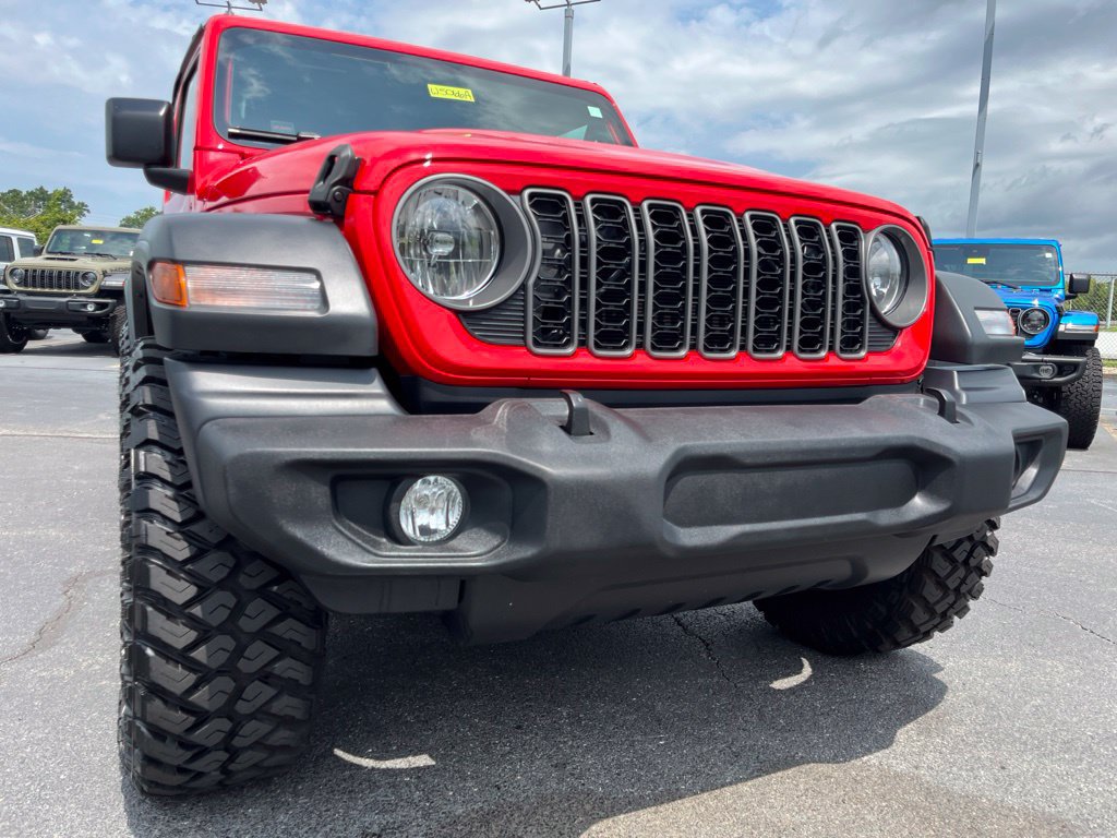 Used 2026 Jeep Wrangler Sport AWD/4WD image 48
