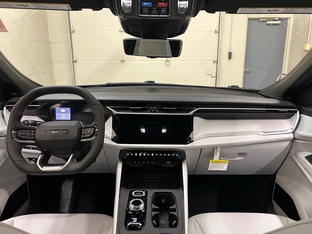 New 2026 Jeep Cherokee Overland w/ Advanced Pro Tech Group AWD/4WD image 18