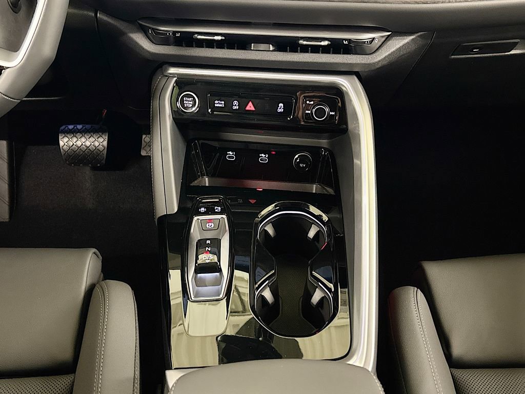 New 2025 Audi Q5 Premium Plus image 13