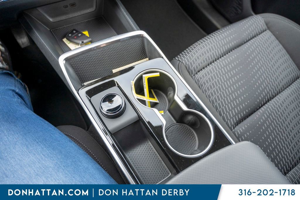 New 2026 Chevrolet Equinox LT w/ Midnight Edition image 13