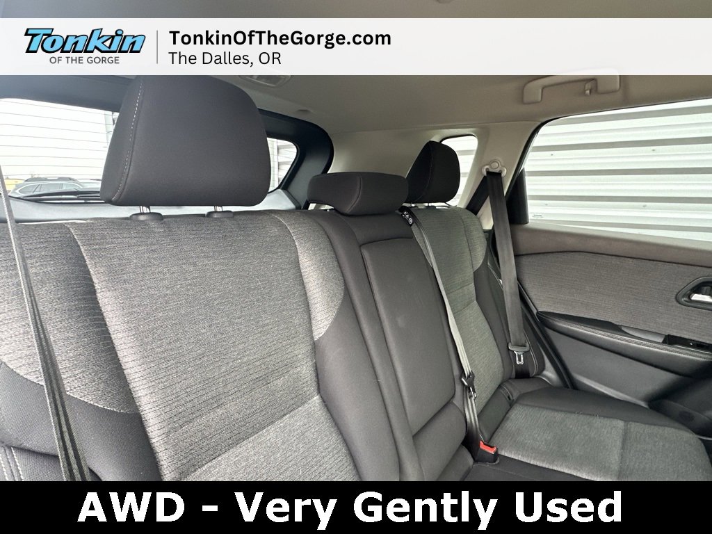 Used 2022 Nissan Rogue SV image 24