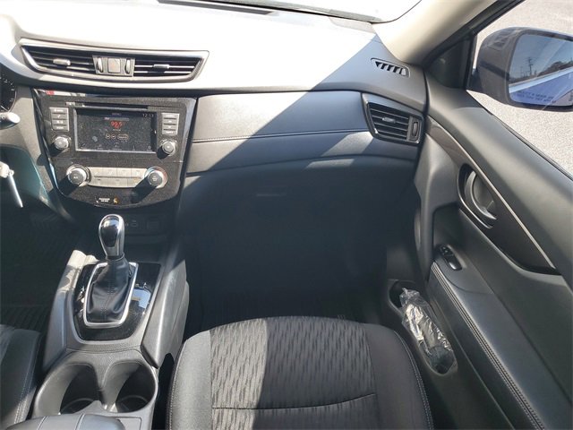 Certified 2019 Nissan Rogue S image 27