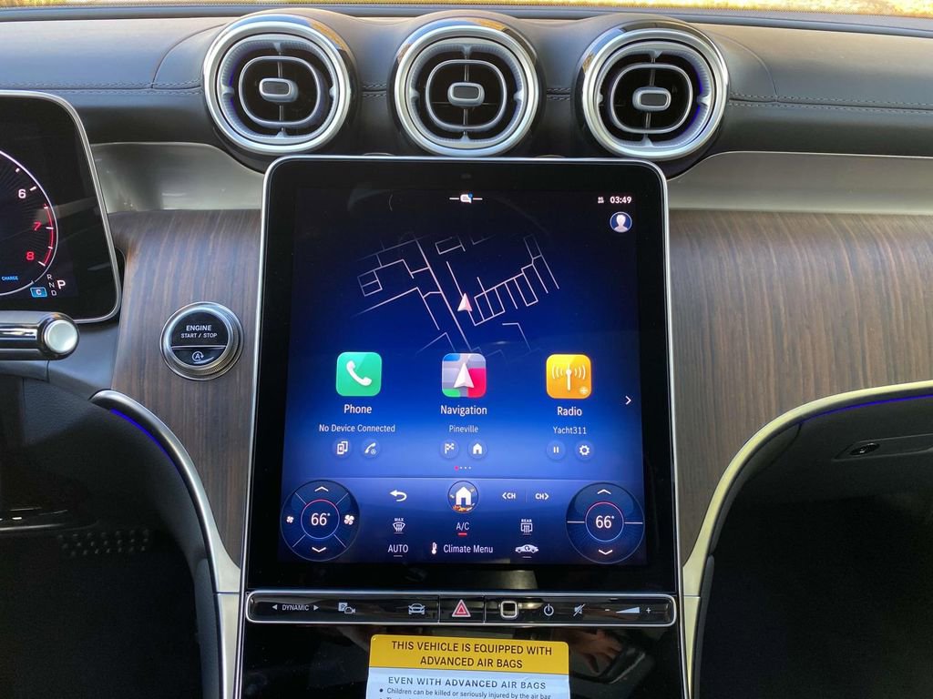 Certified 2025 Mercedes-Benz GLC 300 image 31